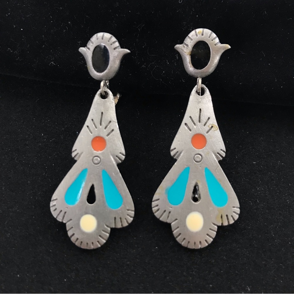 Vintage Celebrity brand Southwest look earrings, post back with clip